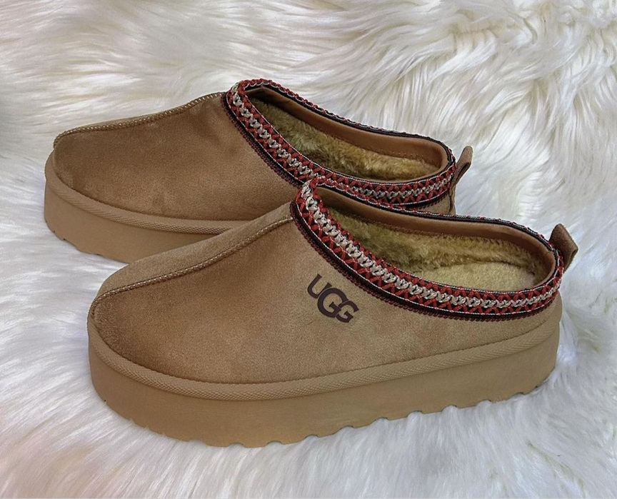 Ugg-uri diferite modele