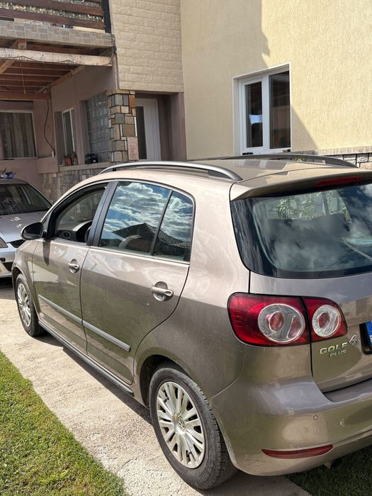 VOLKSWAGEN Golf Plus 2011 — imagine 5