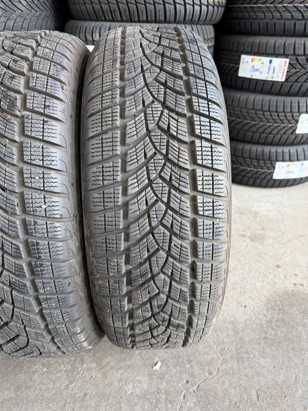 215/65/17 GOODYEAR 4бр