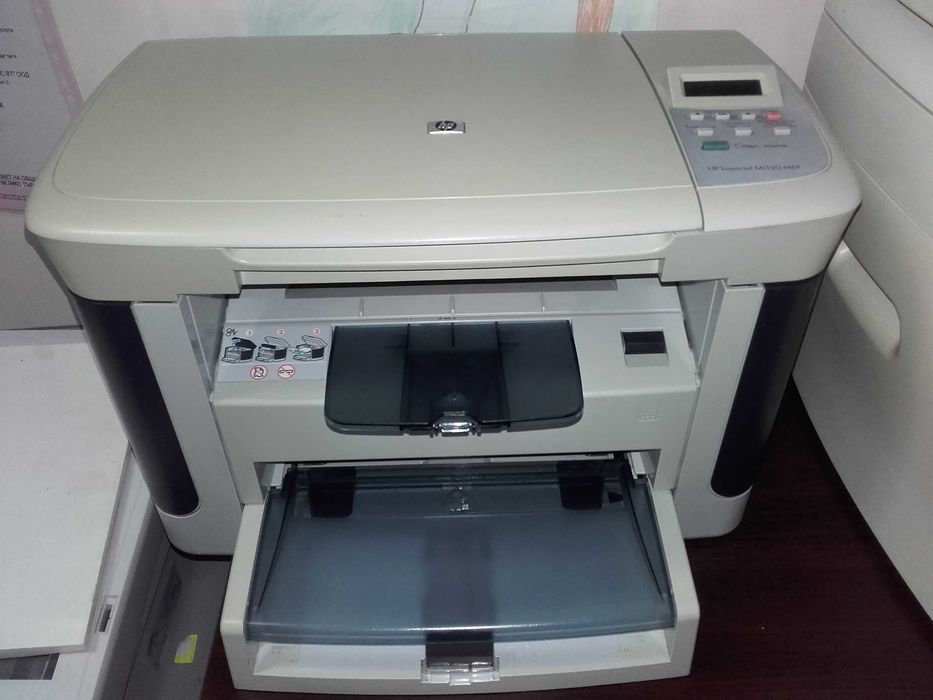Отличен! Лазерен принтер, скенер и копир 3 в 1 HP LaserJet M 1120 MFP