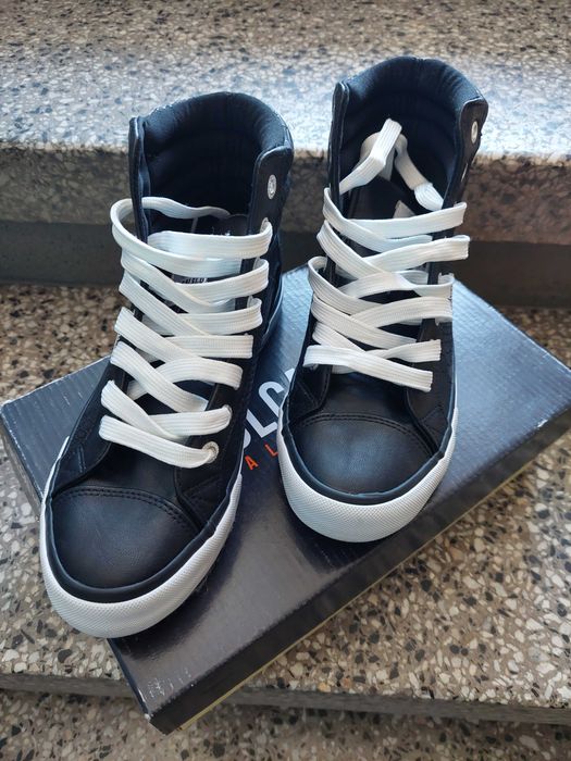 Дамски обувки (кецове)