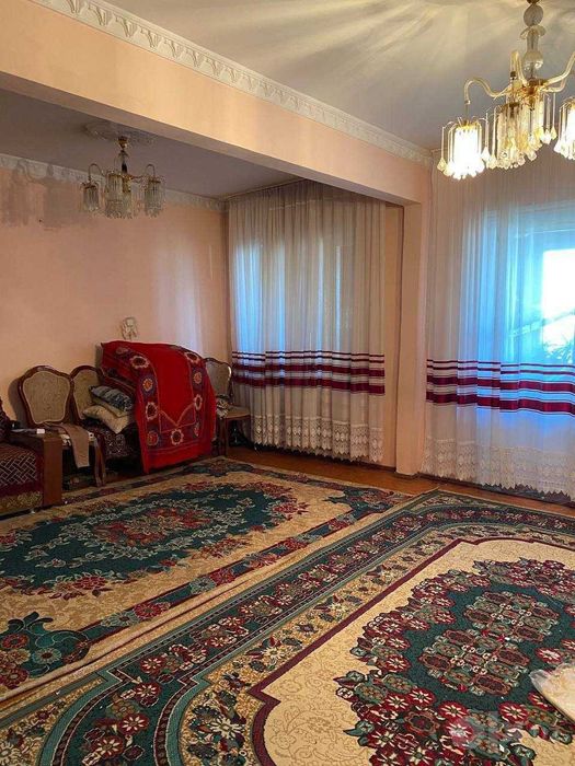 Сдаються квартиру для девушек и женщин