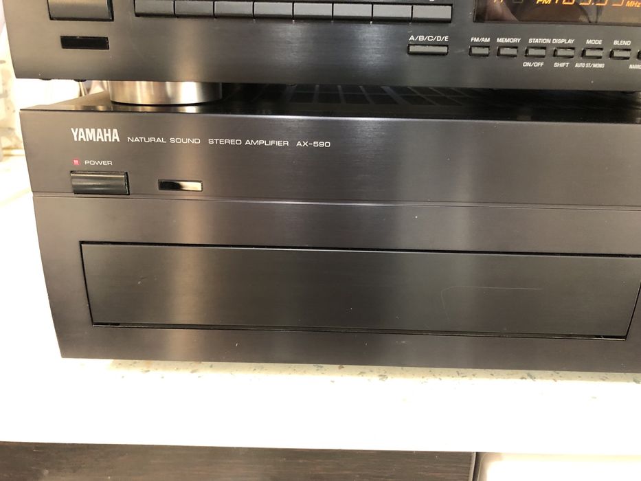 Yamaha Стерео  AX590