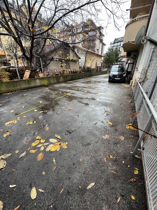 Продава паркомясто на ул. Народно хоро

Продава паркомясто Овча купел