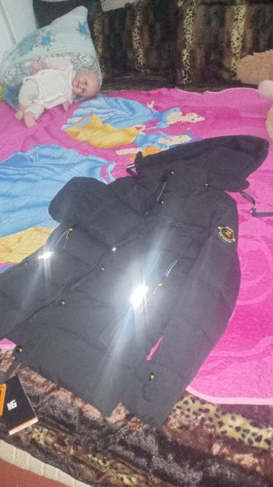 Куртка зимняя новая 46-48-50