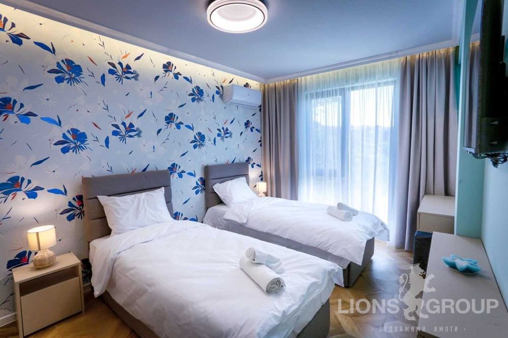 Дава се под наем Тристаен апартамент в Варна, Аспарухово - 108 кв.м за 950 € - Снимка #4