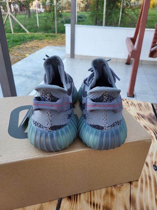 Adidas Yeezy Boost 350