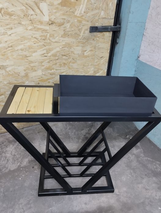 Садовые качели .