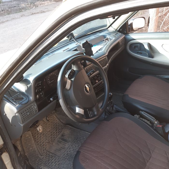 Neksiya 1. 2004 yil. 45 mln