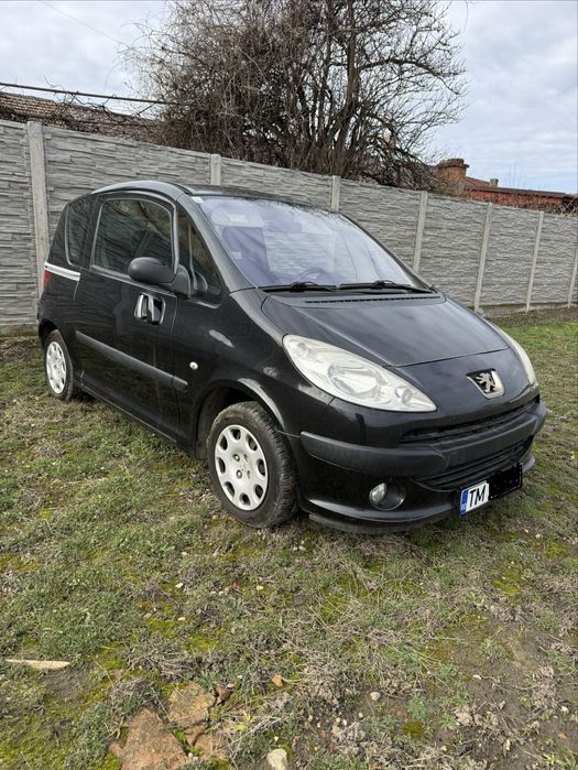 Peugeot 1007