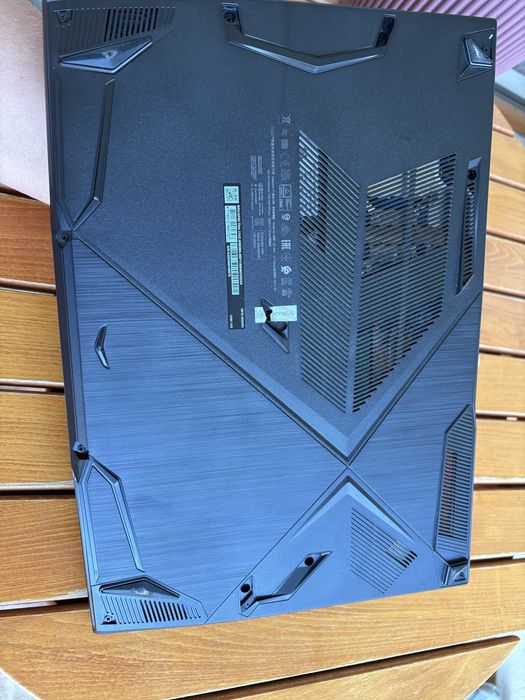 Лаптоп MSI Notebook