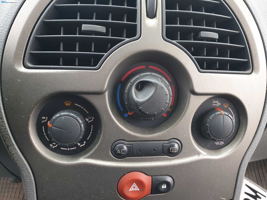 Panou Comanda AC Clima Climatronic Aer Conditionat Renault Grand Modus 2008 - 2012 [K5917]