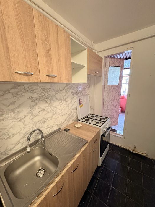 2 camere, parter, zona Spital/Asirom/Șc. 2