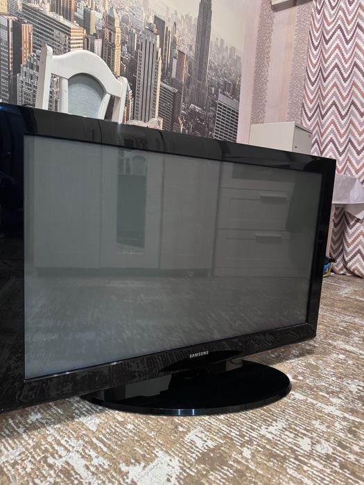 Продаи телевизор самсунг