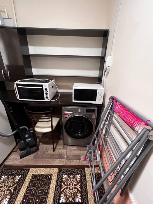 Урология янда 2 хонали квартира ИЖАРАГА