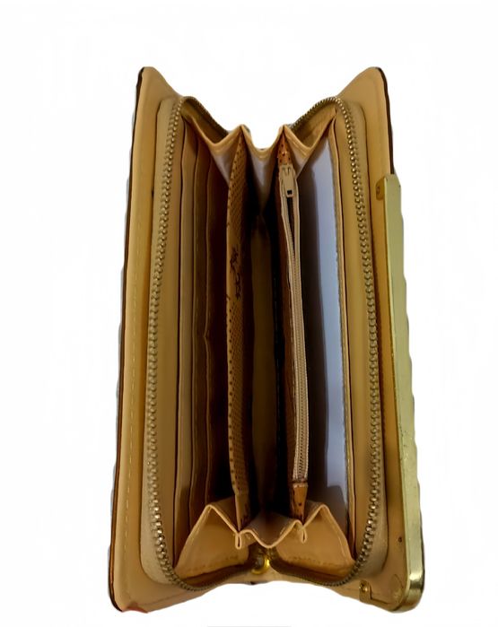 Кошелек от производителя Gucci