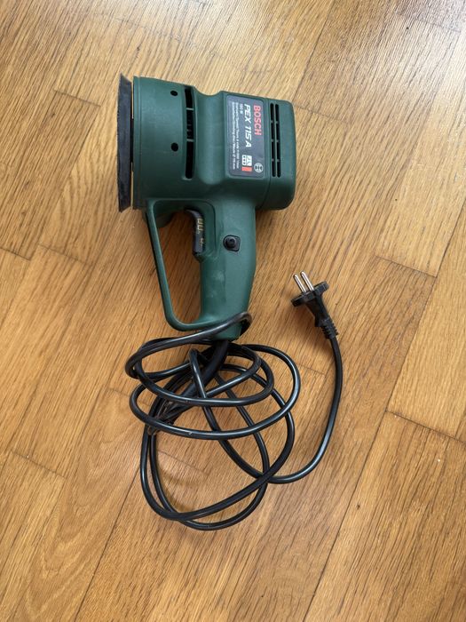 Slefuitor orbital BOSCH   PEX 115 A