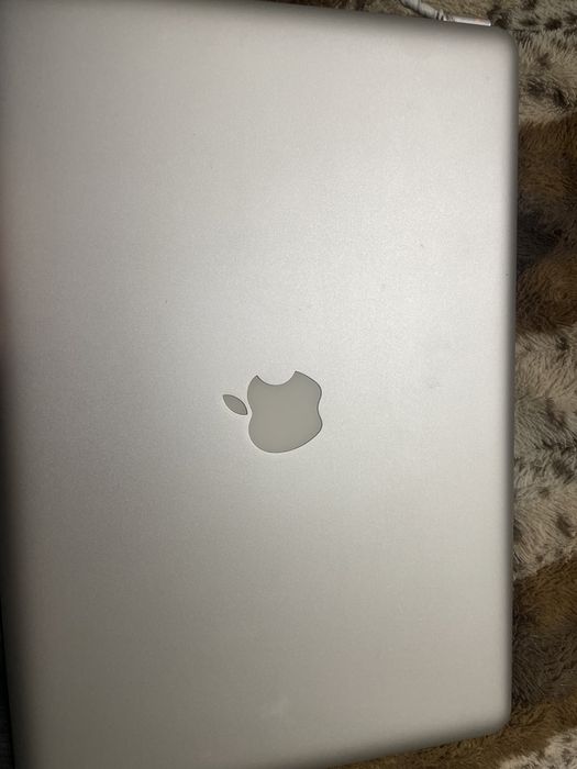 Apple macbook pro 2010