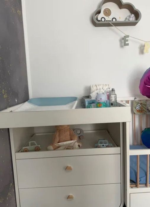 Pat Myllra 2 in 1 pentru bebeluș și toddler și masa de înfășat Myllra