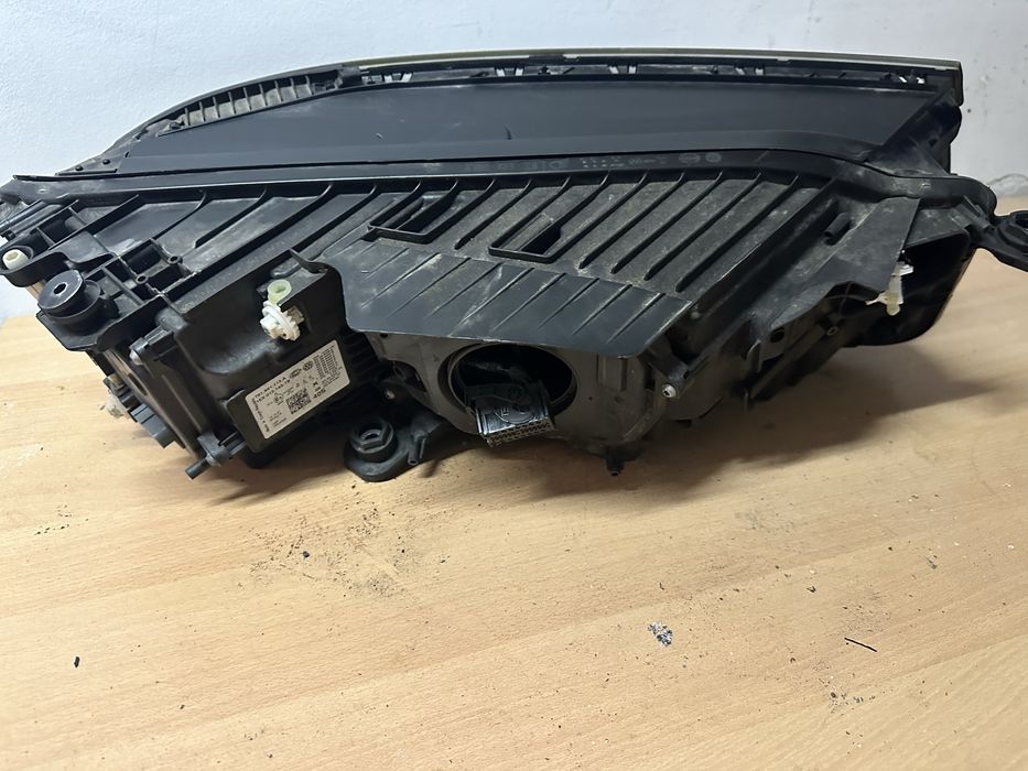 Фар ляв Фолксваген Туарег фул лед матрикс VW TOUAREG 760 TOUAREG 3 III  FULL LED MATRIX 761941113A