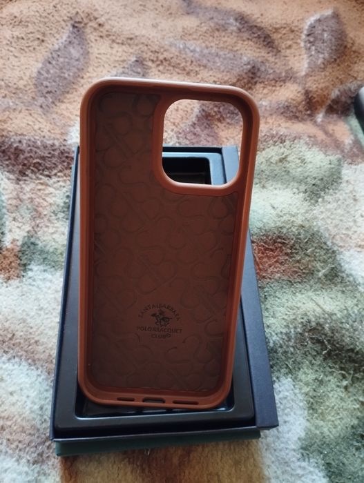 Чехол на 16 промакс