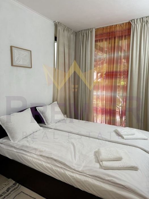 Продава се Двустаен апартамент в с. Кошарица, Област Бургас - 67 кв.м за 1045 €/кв.м - Снимка #4