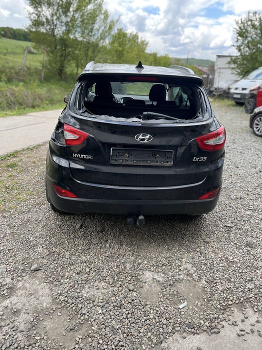 Dezmembrari piese Hyundai  IX35 1.6 benzina manual an 2015