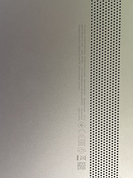 Laptop HP 14-dk0304ng