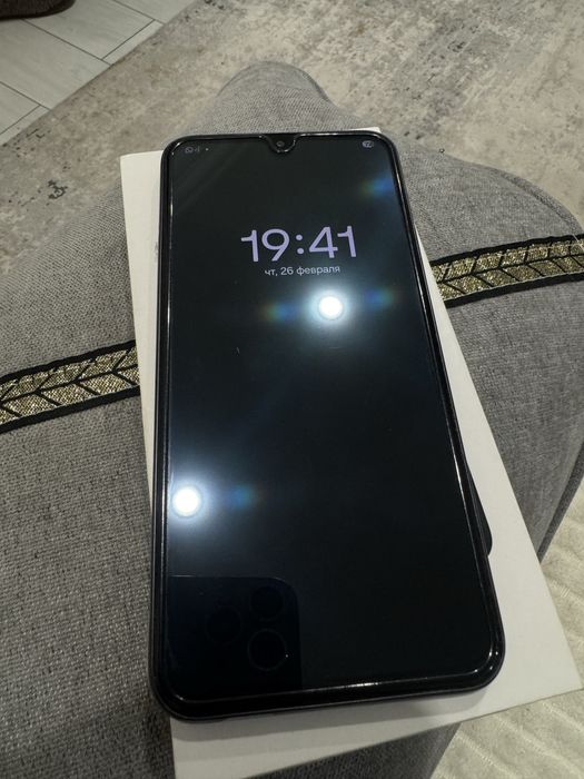 Samsung A34 128gb черный в идеале