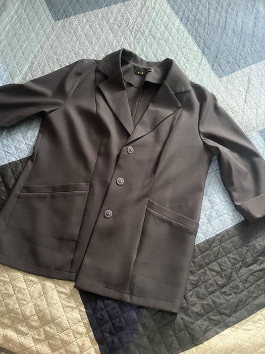 Продам костюм деловой, пиджаки, брюки