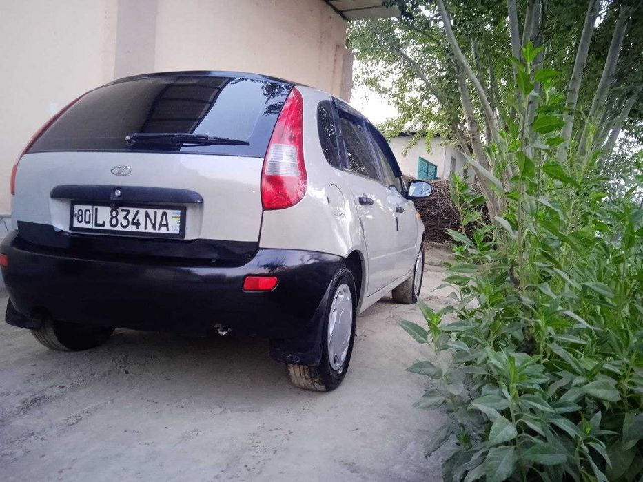 Lada sotiladi srochni