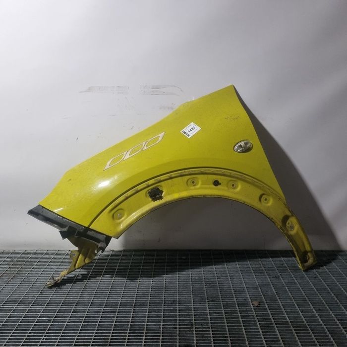 Aripa Stanga Fata Citroen C4 Cactus 2014 - 2017 4 Usi GALBEN ENHB (1483)