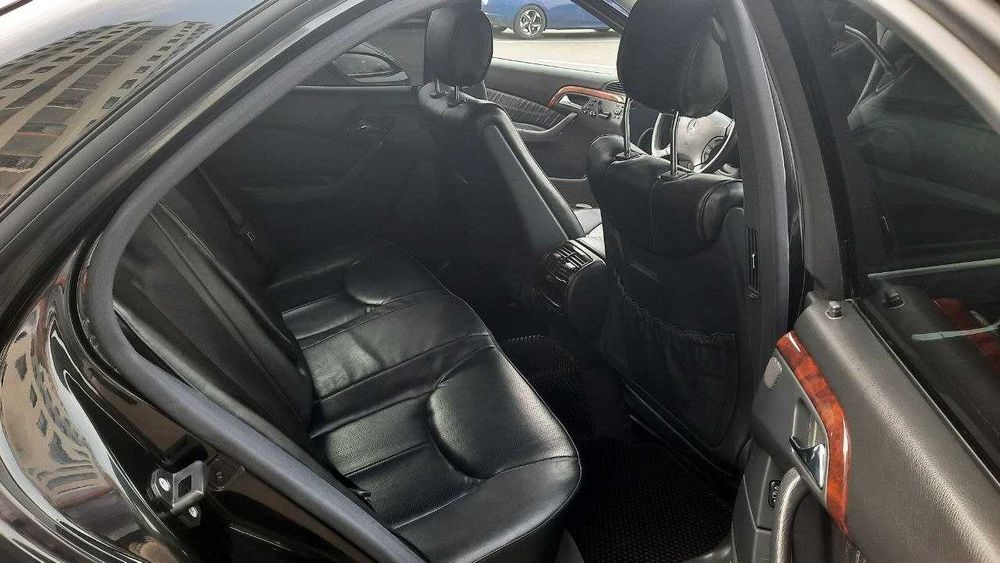 Мерседес Бенц S 320 сақланган машина 139 000 км юрган