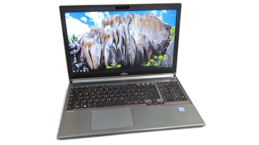 Fujitsu LifeBook E756 15.6" 1920x1080 i5-6200U 8GB RAM 256GB SSD без камера