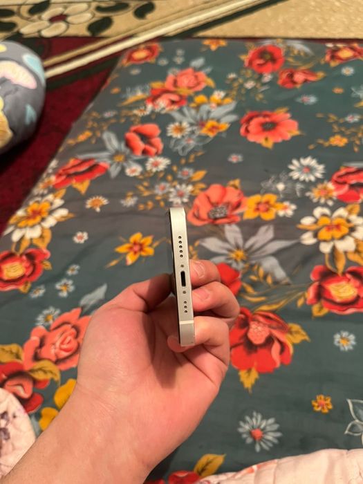 IPhone 12 128 Гб Емкость 79