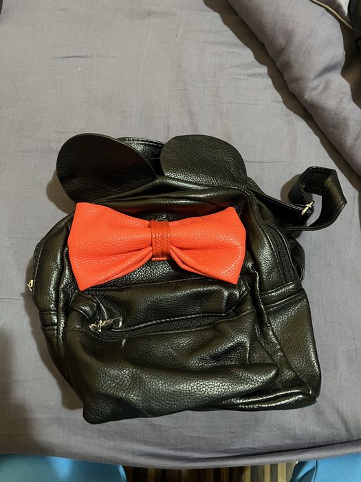 Чанти и раници