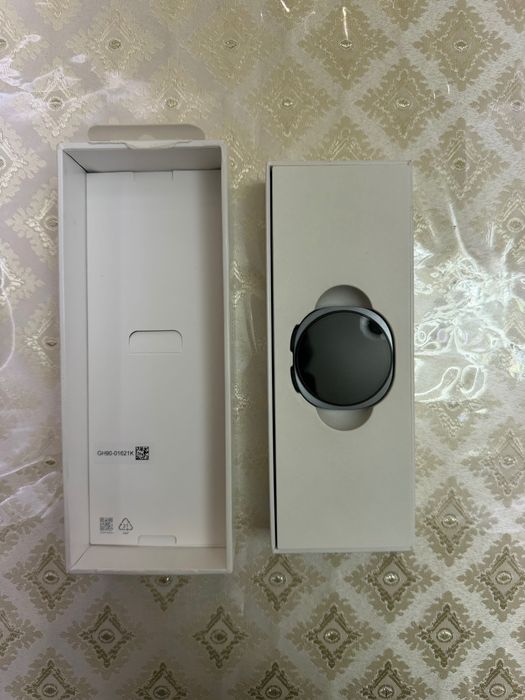 Samsung Galaxy Watch8 (44 мм, Graphite)