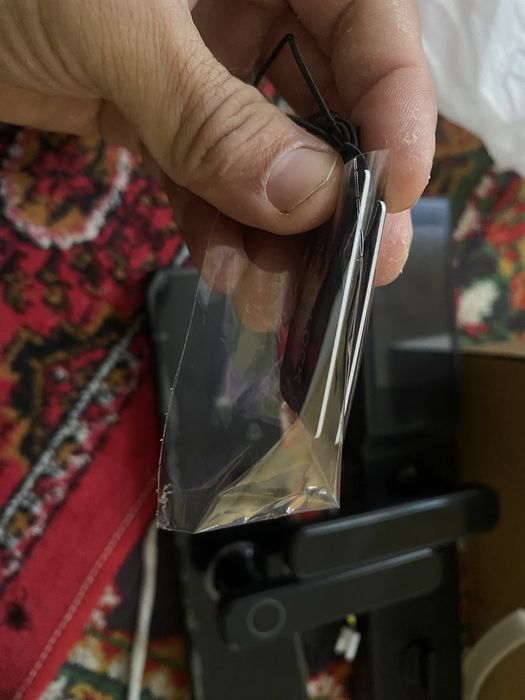 Smart zamok yangi пачка