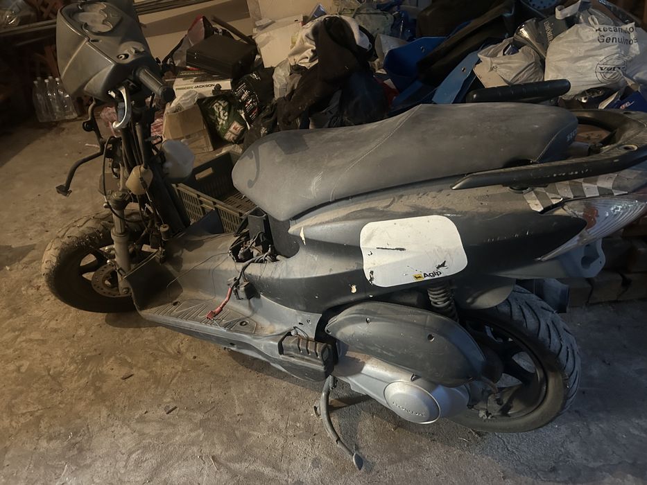 Scooter honda avariat