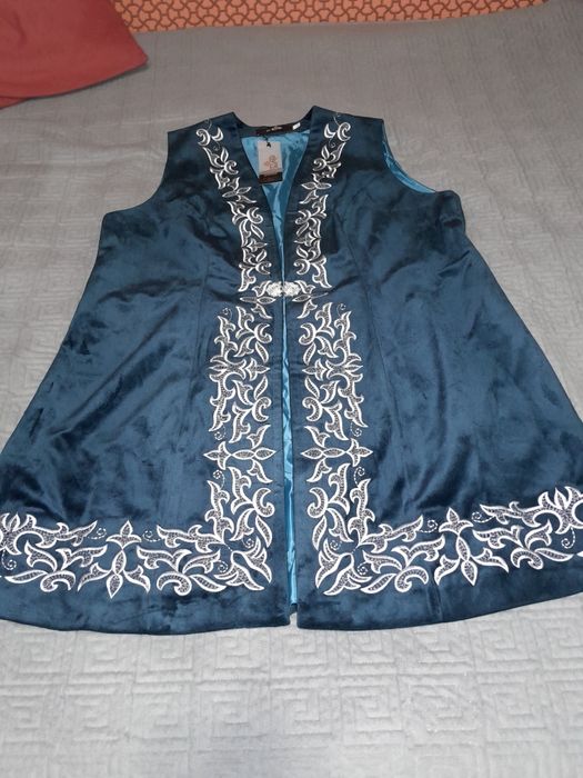 Шапан новый 56 размара