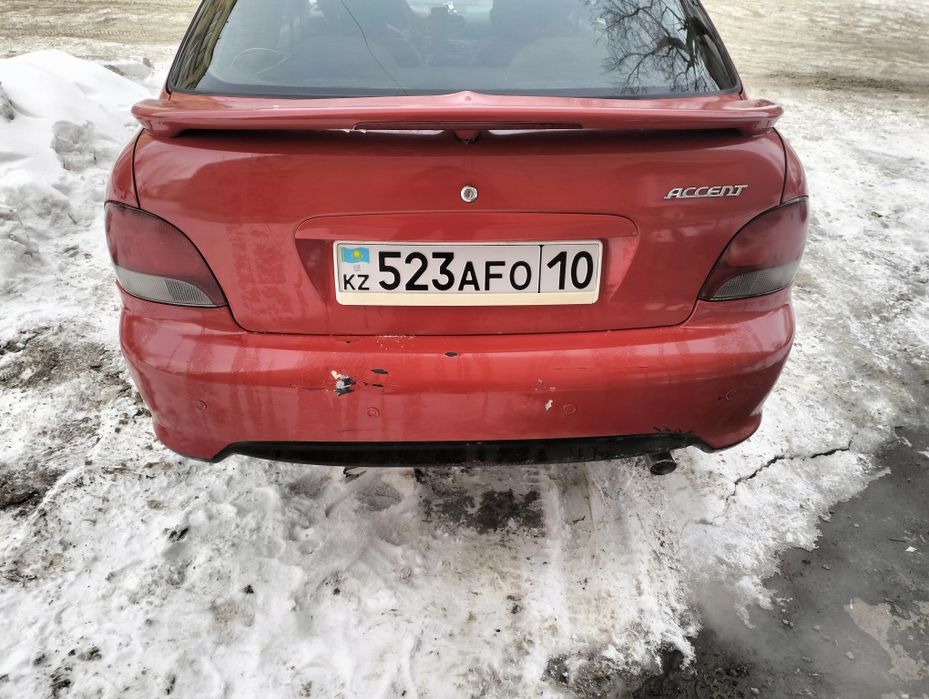 Хендай акцент...