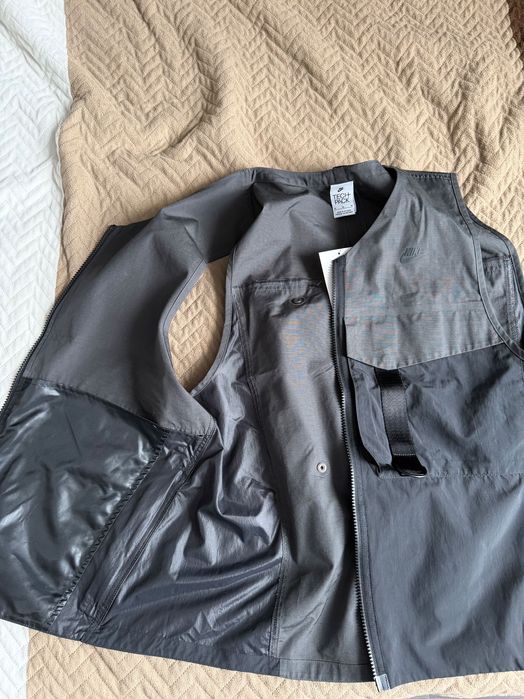 Грейка nike tech pack