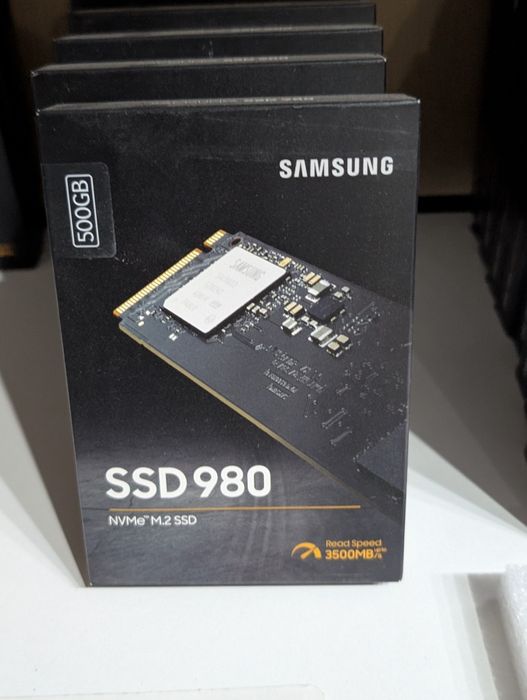 SSD  Samsung  Kingston Новые