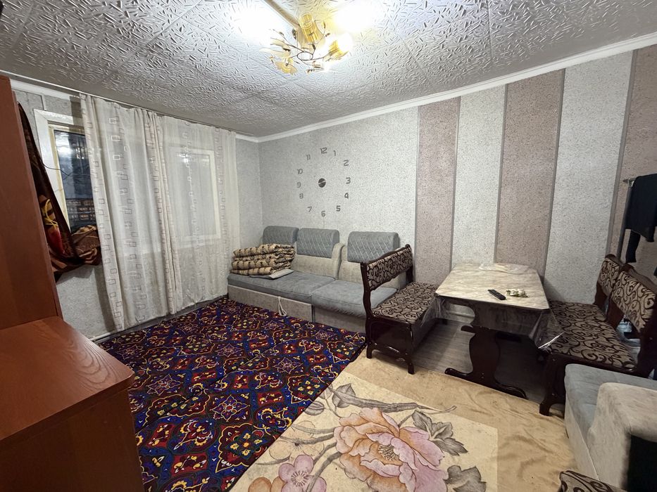 Продается 1 комн кв. переделанная в 2х