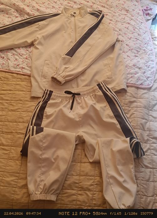 Продам мужской спортивный костюм