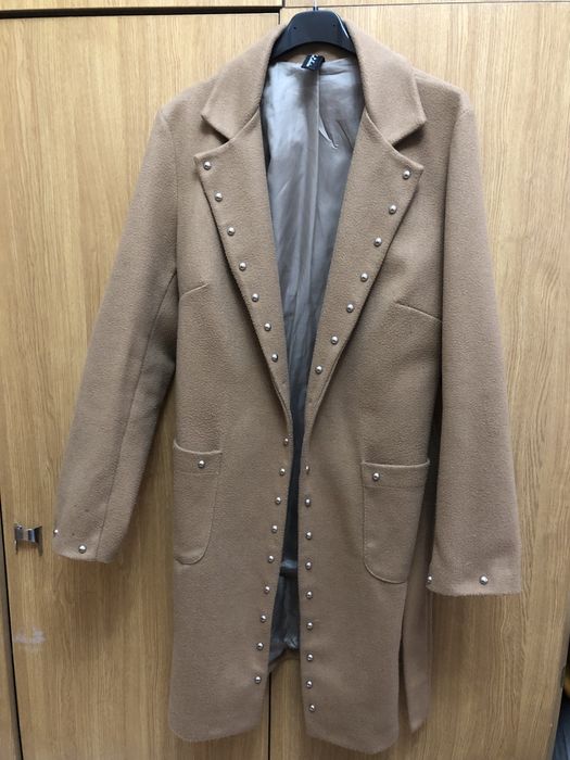 Дамско палто в цвят карамел