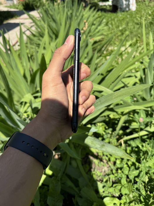 iPhone XR 128 гб