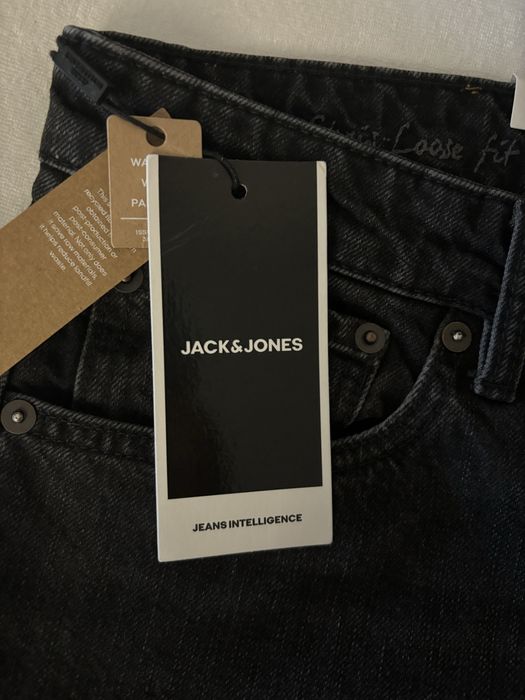 Нови Мъжки Черни Дънки Jack & Jones с Етикет