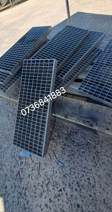 Trepte grilaje zincate 80x27