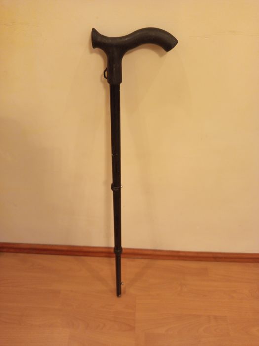 Продаётся / трость / .